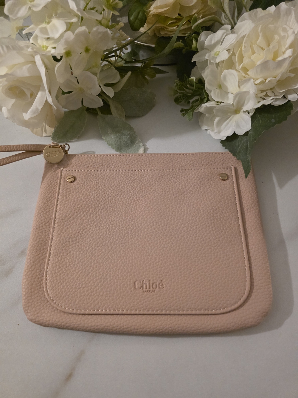 Chloé Pale Pink Pebbled Leather Wristlet Clutch